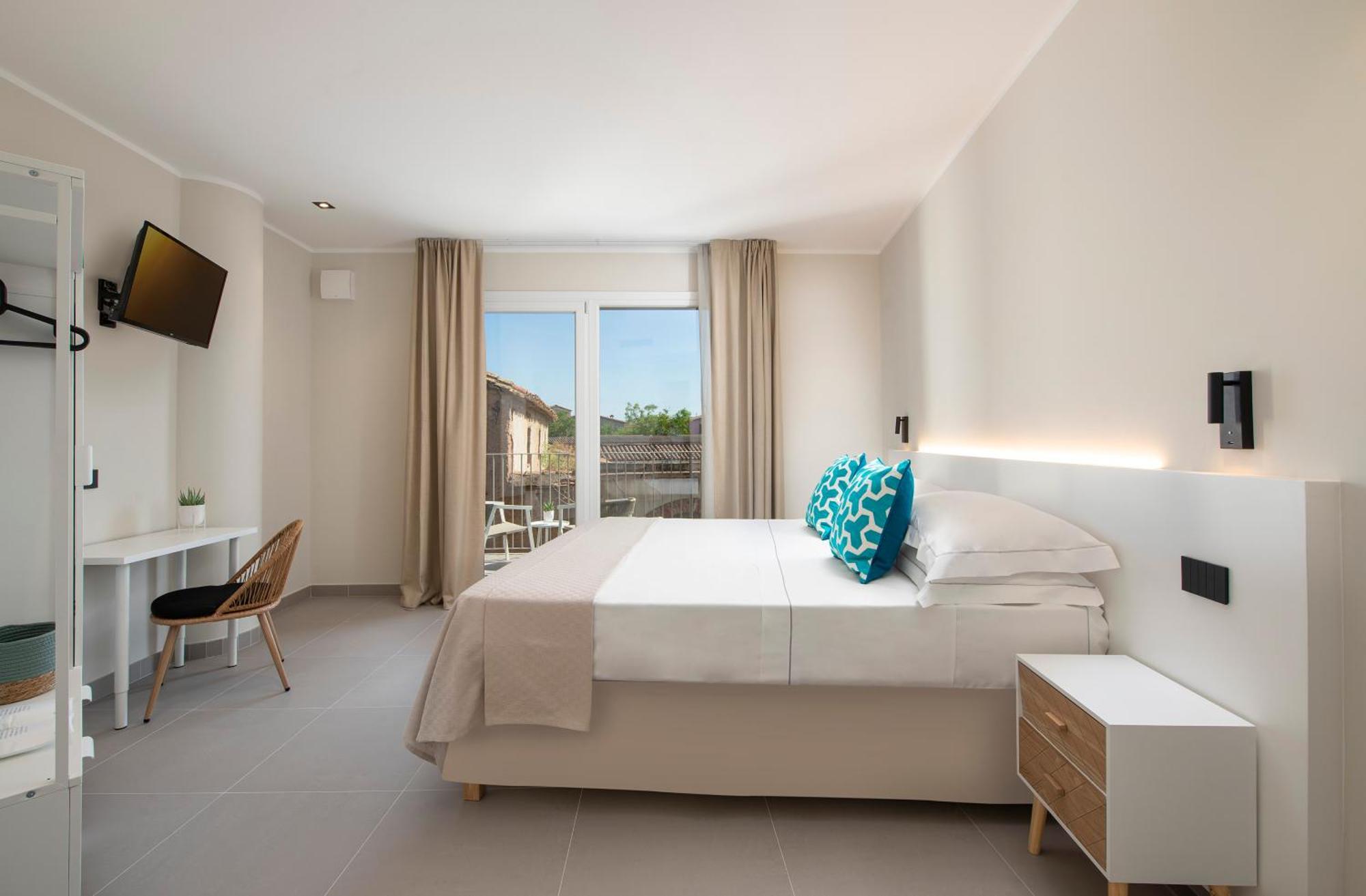 Mem Lodge And Suite Пула Екстер'єр фото